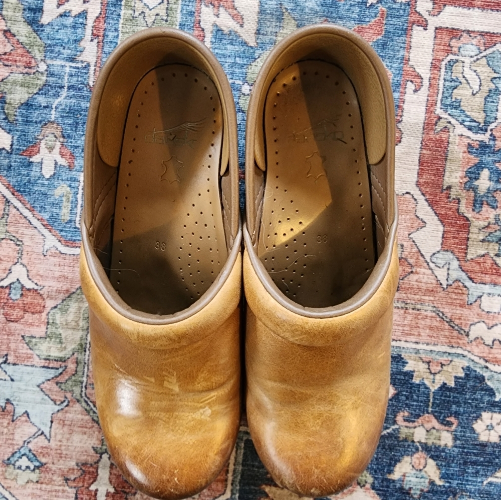 Dansko leather clogs, Honey Distressed color, size 38 (women's 7.5-8)